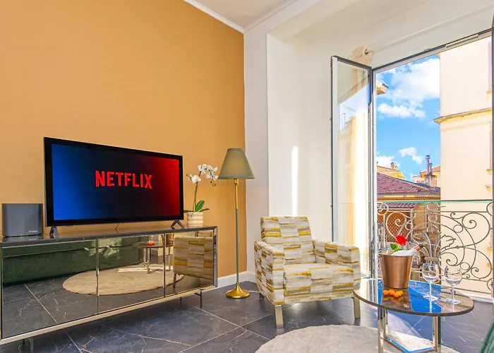 Coeur De - Elegant Proche Monaco - Ft Apartamento